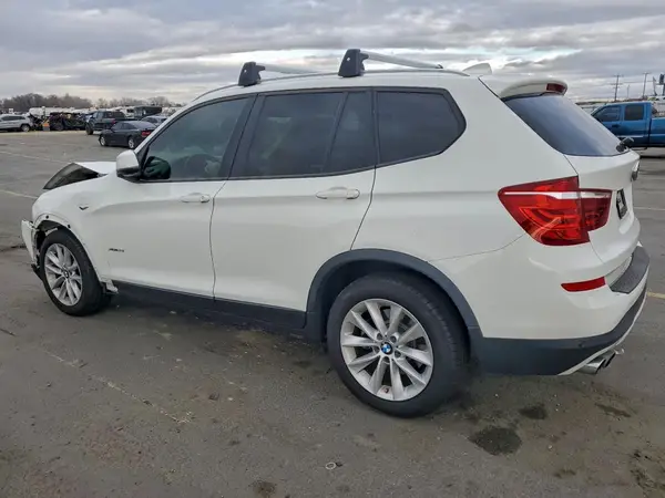 5UXWX9C50H0D99541 2017 BMW X3 - Image 2