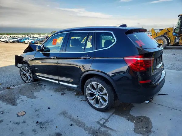 5UXWX9C50H0T01931 2017 BMW X3 - Image 2