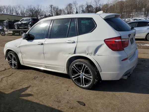 5UXWX9C50H0T02514 2017 BMW X3 - Image 2