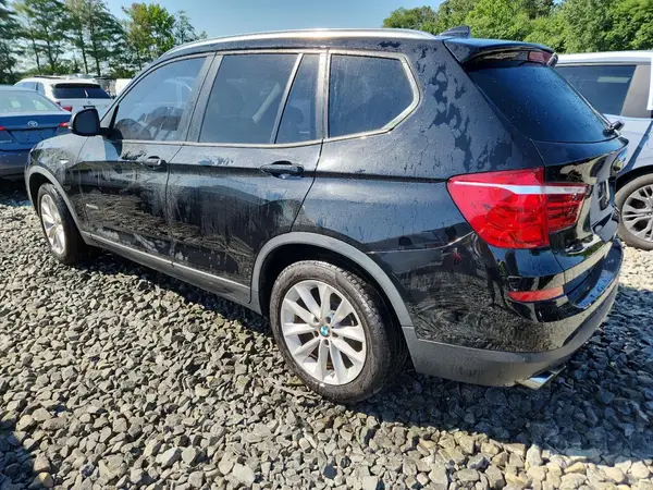 5UXWX9C50H0T03548 2017 BMW X3 - Image 2