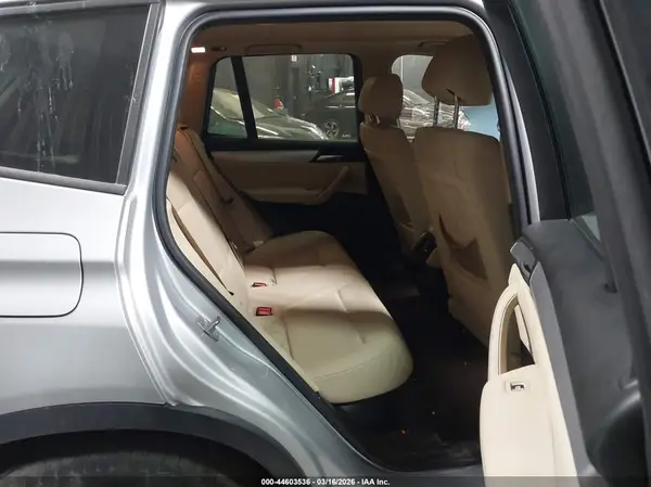 5UXWX9C50H0T06935 2017 BMW X3 - Image 8
