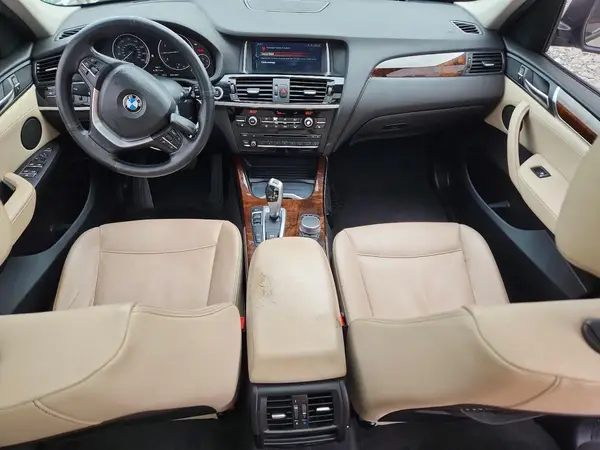 5UXWX9C50H0T09205 2017 BMW X3 - Image 8