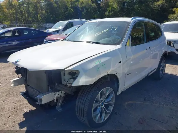 5UXWX9C50H0T09690 2017 BMW X3 - Image 2
