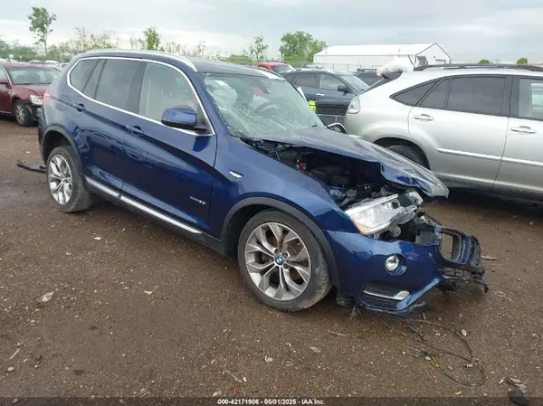 5UXWX9C50H0T09821 2017 BMW X3 - Image 1