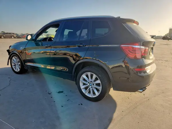 5UXWX9C50H0T11469 2017 BMW X3 - Image 2