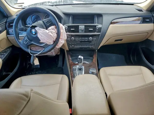 5UXWX9C50H0T14226 2017 BMW X3 - Image 8