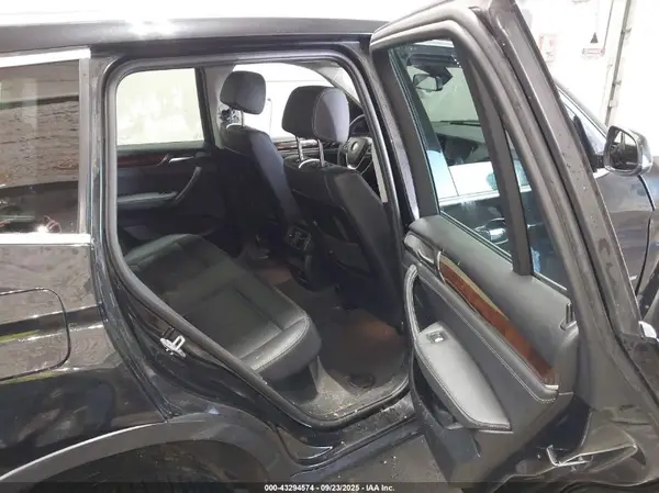 5UXWX9C51G0D64084 2016 BMW X3 - Image 8