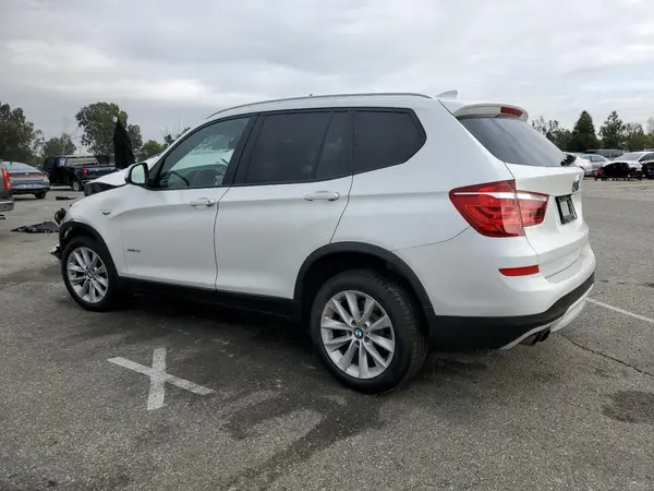 5UXWX9C51G0D69026 2016 BMW X3 - Image 2