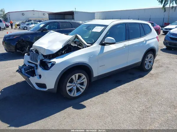 5UXWX9C51G0D80320 2016 BMW X3 - Image 2