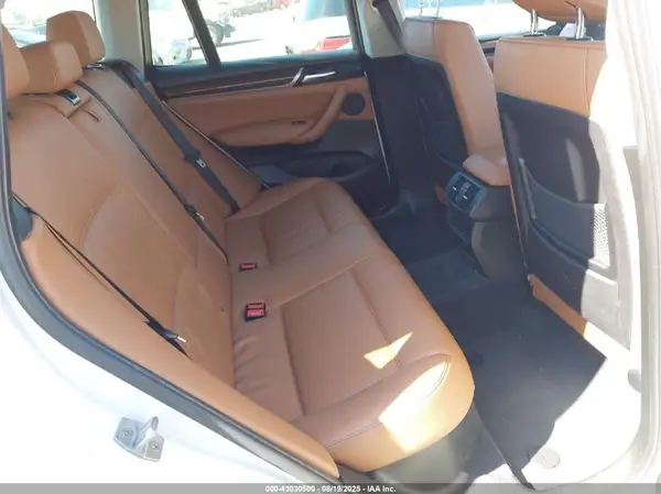 5UXWX9C51G0D80320 2016 BMW X3 - Image 8
