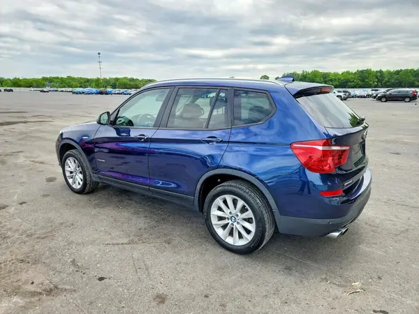 5UXWX9C51H0D96504 2017 BMW X3 - Image 2