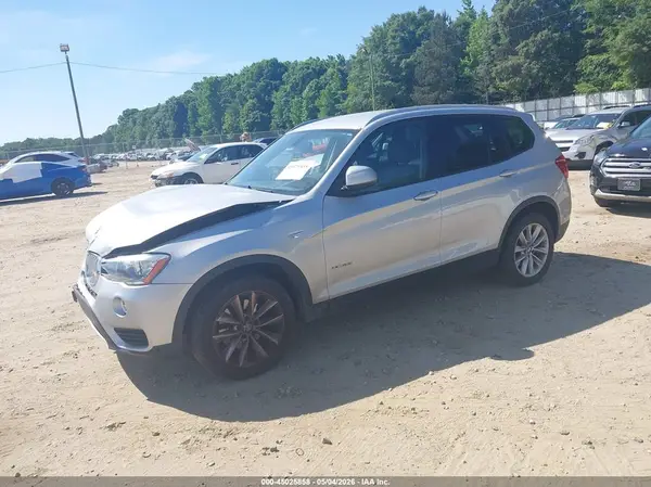 5UXWX9C51H0T01646 2017 BMW X3 - Image 2