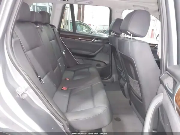 5UXWX9C51H0T04238 2017 BMW X3 - Image 8