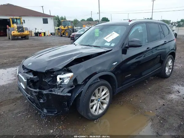 5UXWX9C51H0T04580 2017 BMW X3 - Image 2