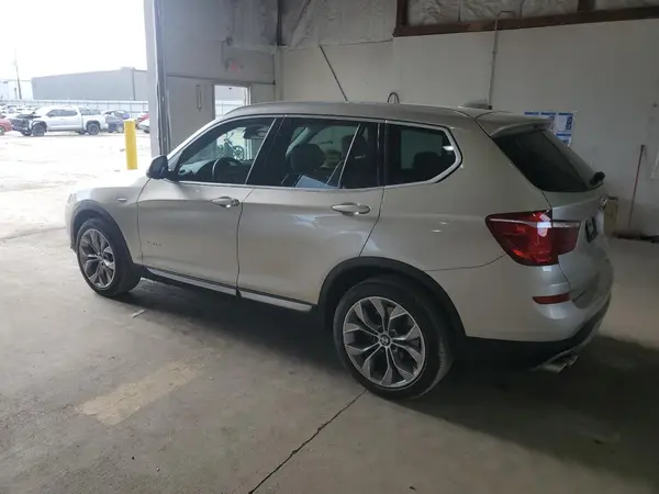 5UXWX9C51H0T05261 2017 BMW X3 - Image 2