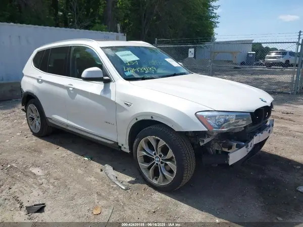 5UXWX9C51H0T05633 2017 BMW X3 - Image 1
