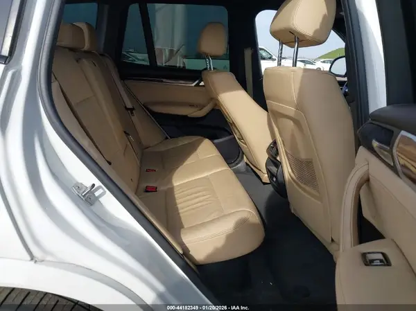 5UXWX9C51H0T07527 2017 BMW X3 - Image 8