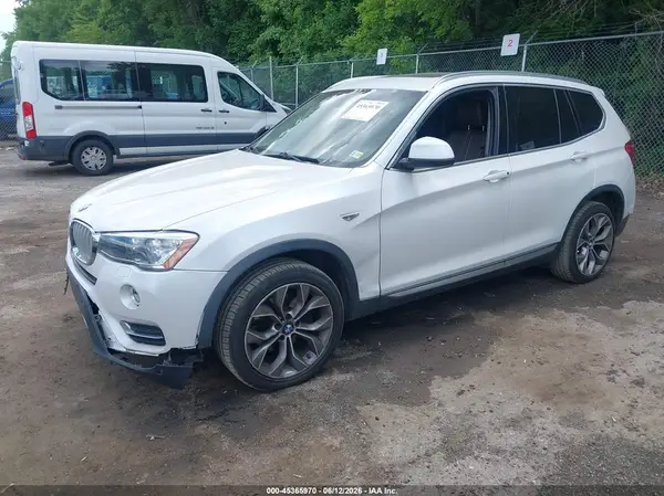 5UXWX9C51H0T08578 2017 BMW X3 - Image 2