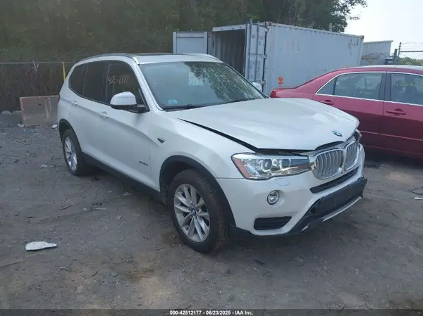 5UXWX9C51H0T10380 2017 BMW X3 - Image 1