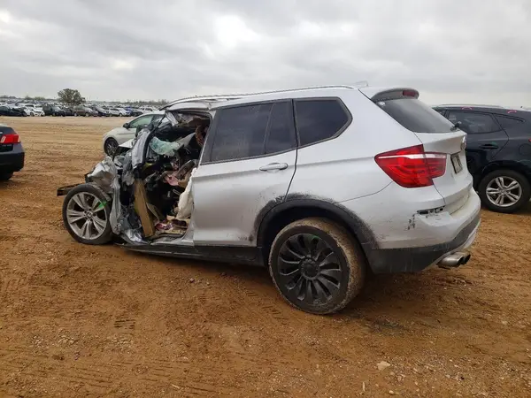 5UXWX9C52G0D67074 2016 BMW X3 - Image 2