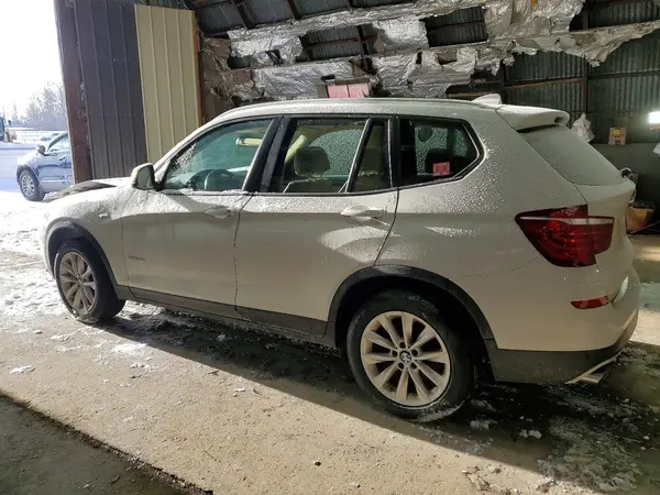 5UXWX9C52G0D67141 2016 BMW X3 - Image 2