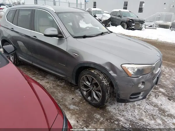 5UXWX9C52G0D76549 2016 BMW X3 - Image 1