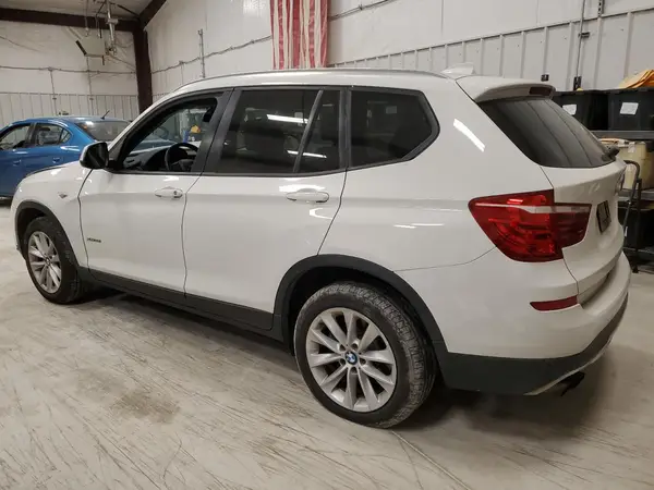 5UXWX9C52G0D89513 2016 BMW X3 - Image 2