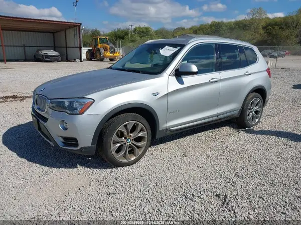 5UXWX9C52G0D93464 2016 BMW X3 - Image 2