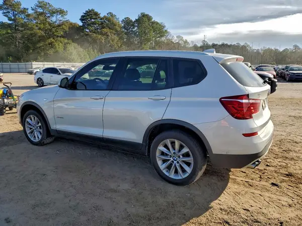 5UXWX9C52H0D95491 2017 BMW X3 - Image 2