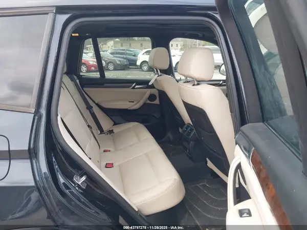 5UXWX9C52H0D97984 2017 BMW X3 - Image 8