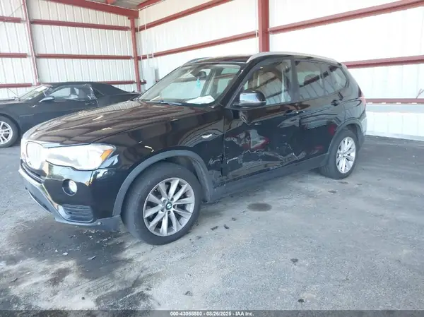 5UXWX9C52H0D99265 2017 BMW X3 - Image 2