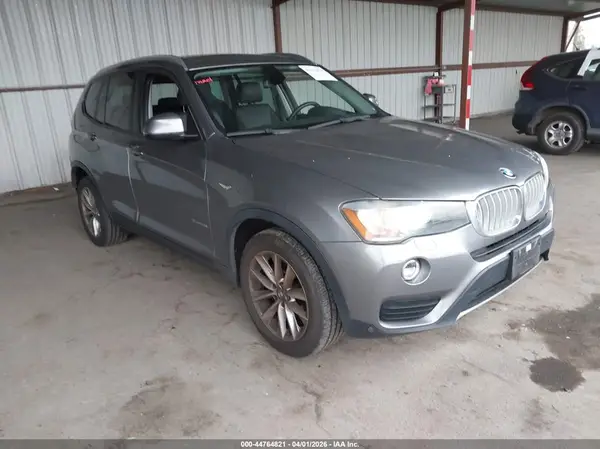 5UXWX9C52H0T00439 2017 BMW X3 - Image 1