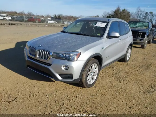 5UXWX9C52H0T00800 2017 BMW X3 - Image 2