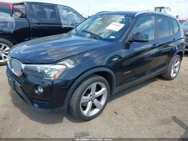 5UXWX9C52H0T01204 2017 BMW X3 - Image 2