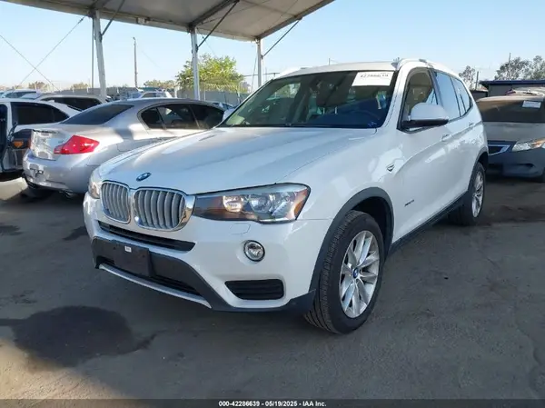 5UXWX9C52H0T03437 2017 BMW X3 - Image 2