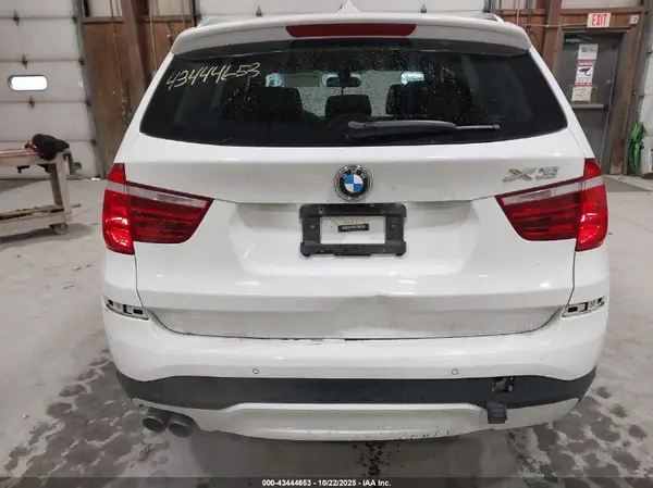 2017 BMW X3 auction photo 6