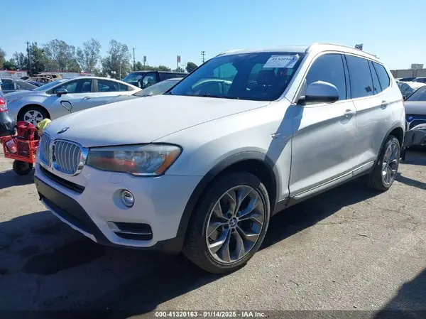 5UXWX9C52H0T06516 2017 BMW X3 - Image 2