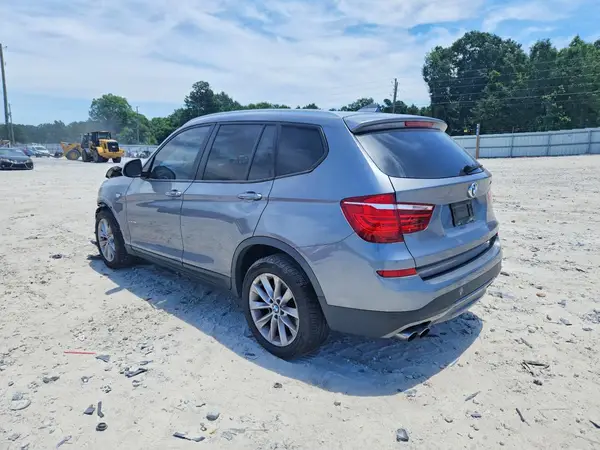 5UXWX9C52H0T07102 2017 BMW X3 - Image 2