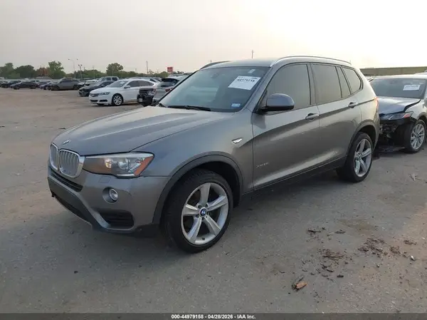 5UXWX9C52H0T09707 2017 BMW X3 - Image 2