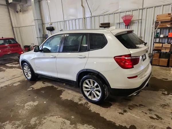 5UXWX9C53G0D71988 2016 BMW X3 - Image 2