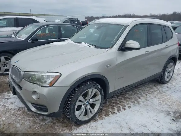 5UXWX9C53G0D80593 2016 BMW X3 - Image 2