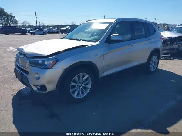 5UXWX9C53H0D99016 2017 BMW X3 - Image 2