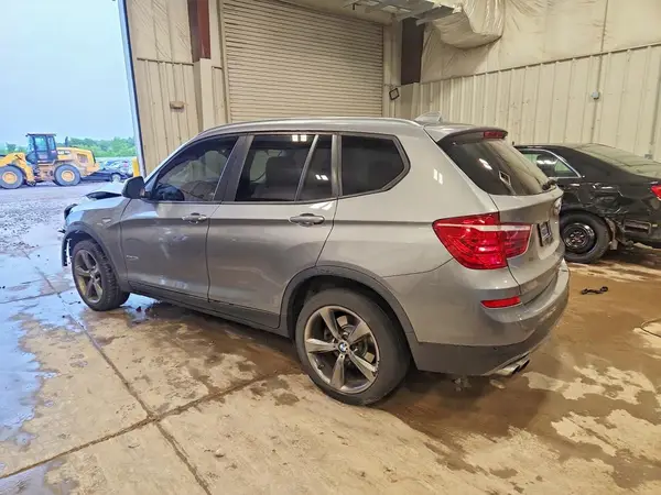 5UXWX9C53H0T01714 2017 BMW X3 - Image 2