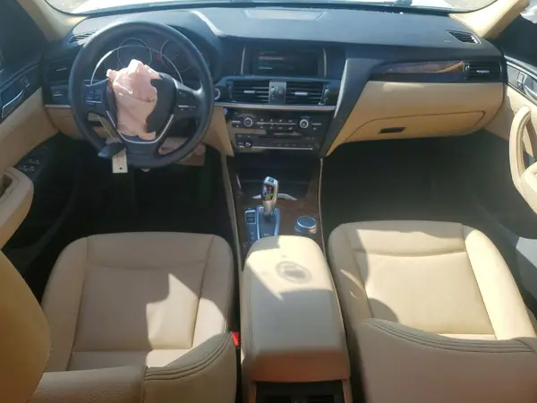 5UXWX9C53H0T02068 2017 BMW X3 - Image 8