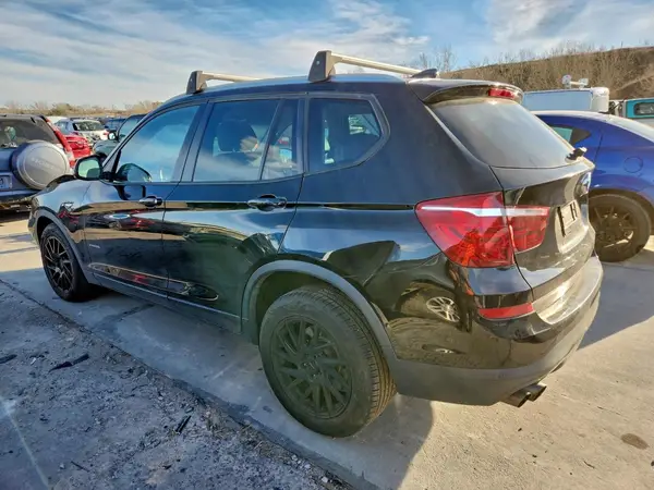 5UXWX9C53H0T03768 2017 BMW X3 - Image 2