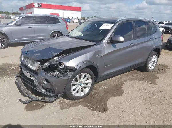 5UXWX9C53H0T09456 2017 BMW X3 - Image 2
