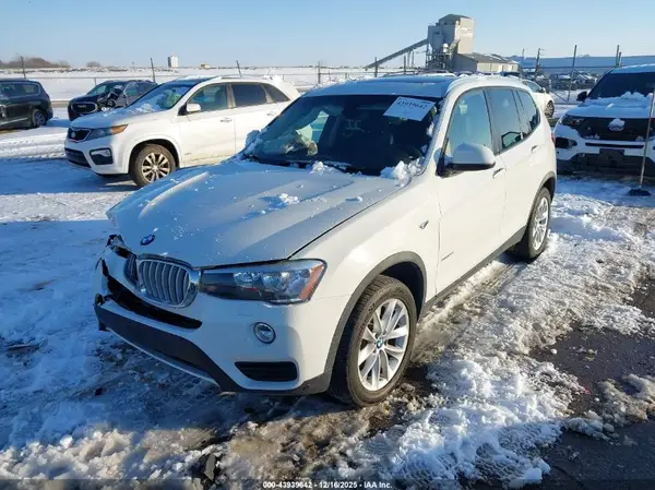 5UXWX9C53H0T12888 2017 BMW X3 - Image 2