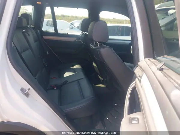5UXWX9C53H0T15466 2017 BMW X3 - Image 8