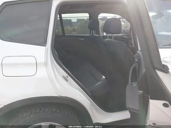 5UXWX9C54G0D66007 2016 BMW X3 - Image 8