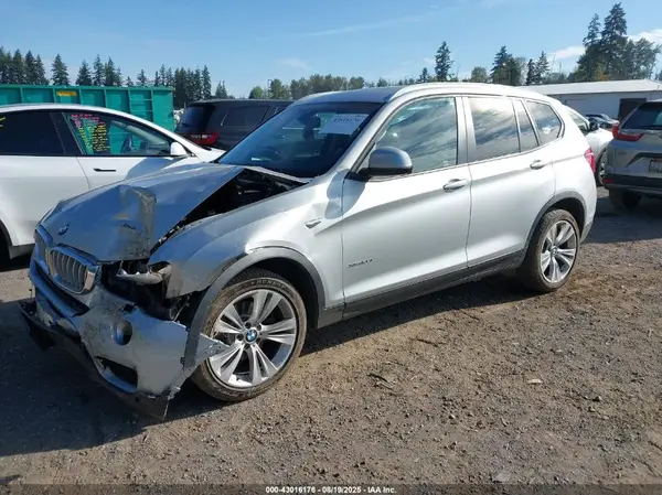 5UXWX9C54G0D70977 2016 BMW X3 - Image 2